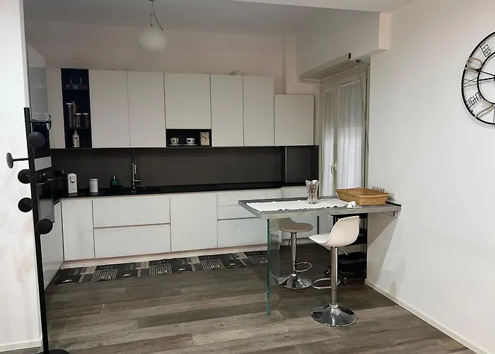 Monteverde A Casa -home- Rom